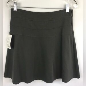 Athleta Active Stash Pocket Black Skirt Sz 6 NWOT